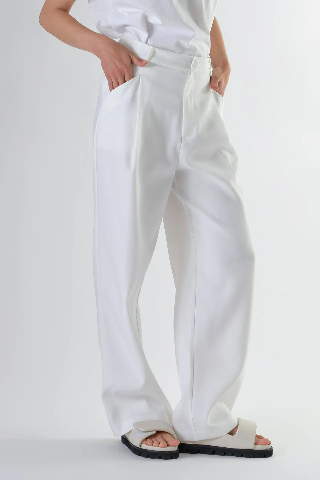 High-Waisted Suit Trousers